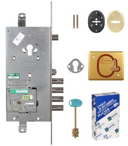   54.Y939M My Key D / (.)  40 